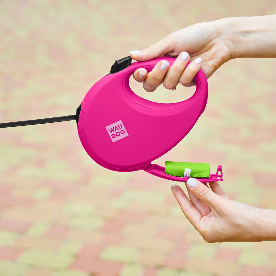 Повідець-рулетка для собак WAUDOG R-leash з  контейнером для пакетів, світловідбивна стрічка, рожевий